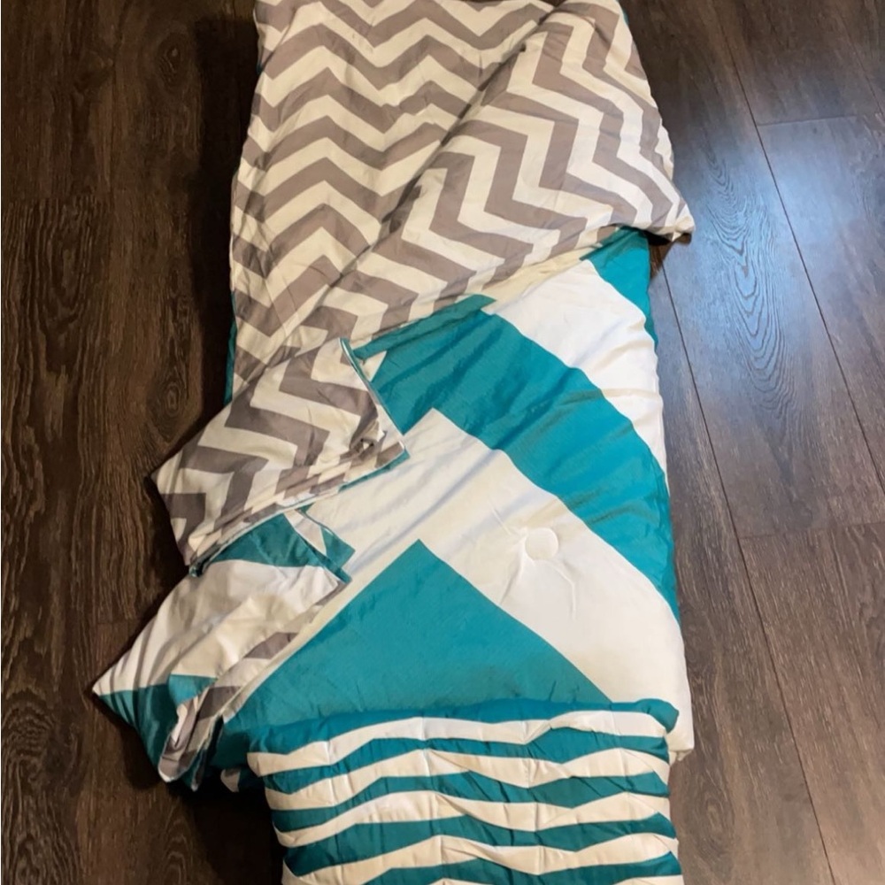 Blue and Gray Comforter Set with Chevron Design